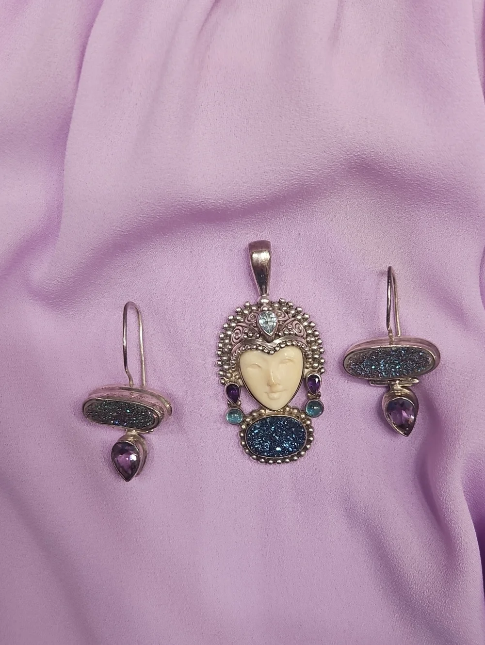 SterlingSilver 925 Amethyt& Sapp DruzyPendant with Matching Earrings Set